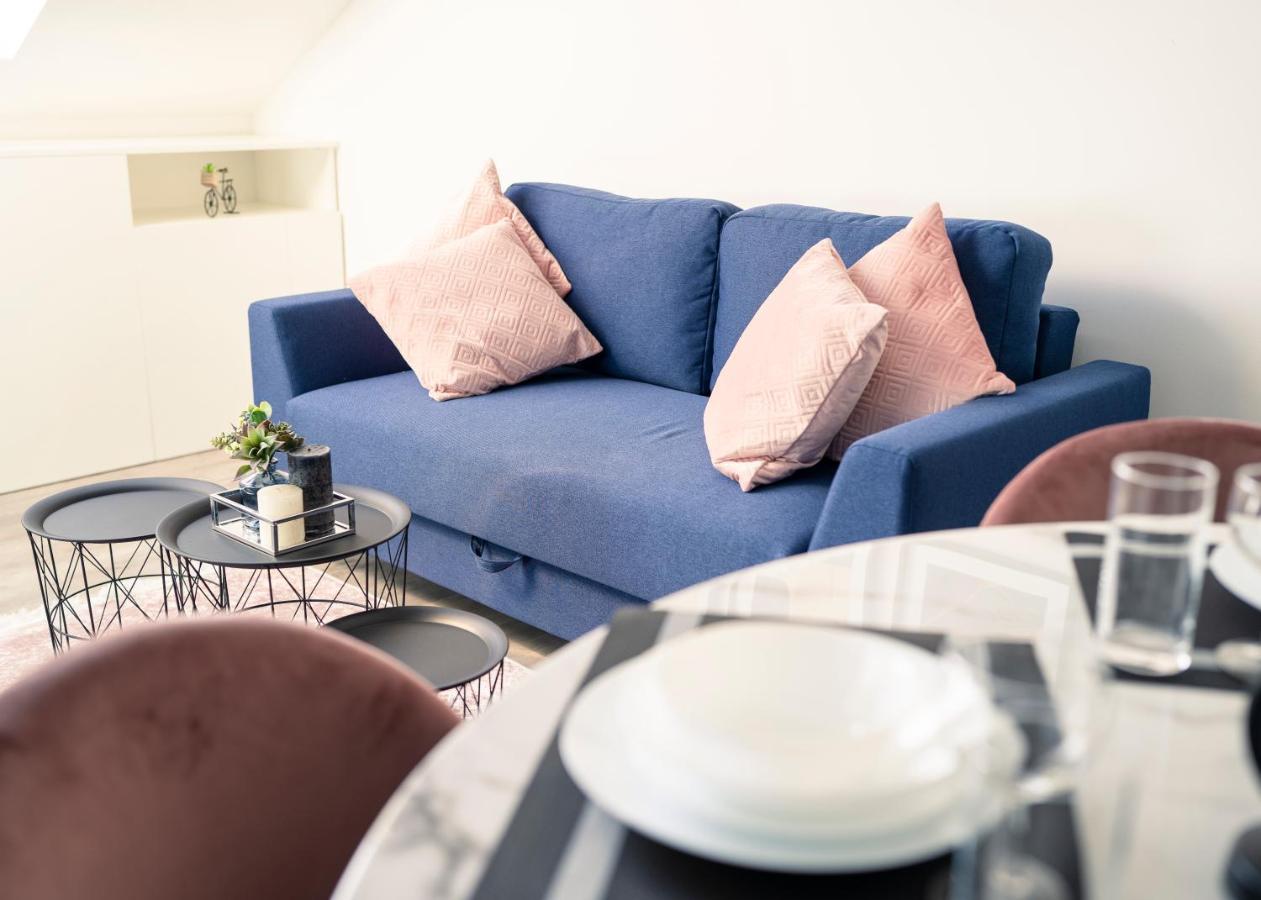 Noble - Living & Work Place Apartment